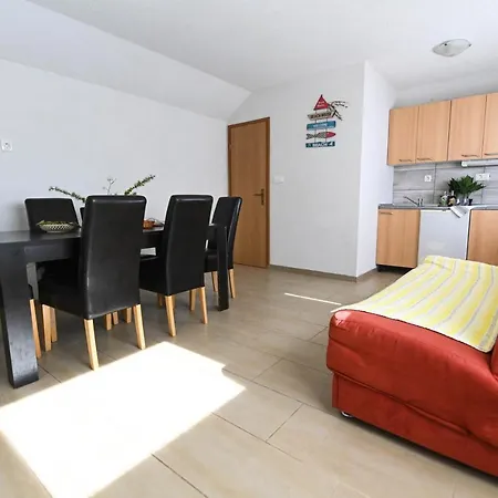 Donji Lepuri Lisicici