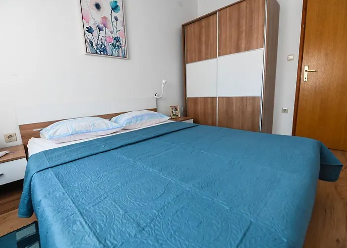別荘 Donji Lepuri Lisičići